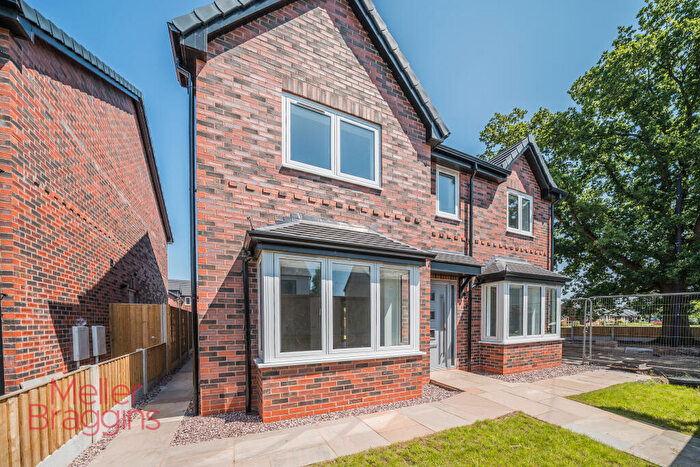 5 Bedroom Detached House For Sale In Linnards Lane, Wincham, CW9