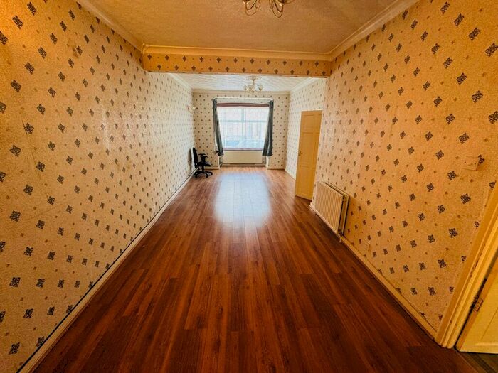 4 Bedroom Terraced House To Rent In Rectory Road, Manor Park, E12