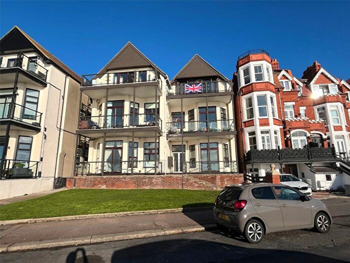 2 Bedroom Apartment To Rent In Mount Liell Court East, The Leas, Westcliff-on-Sea, Essex, SS0