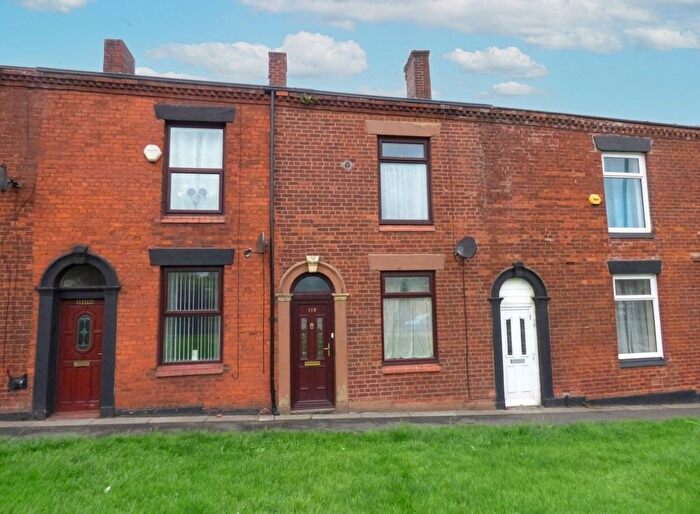 2 Bedroom Terraced House For Sale In Oldham Road, Shaw, OL2