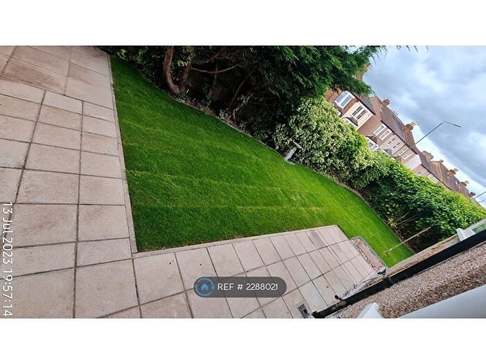 3 Bedroom End Of Terrace House To Rent In Mayplace Road West, London, DA7