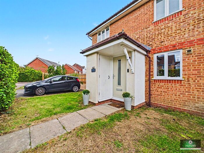 1 Bedroom Maisonette For Sale In Wheeler Road, Maidenbower, RH10