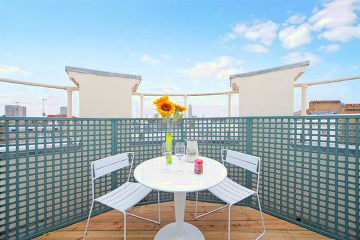 1 Bedroom Flat To Rent In Warwick Square, Pimlico, SW1V