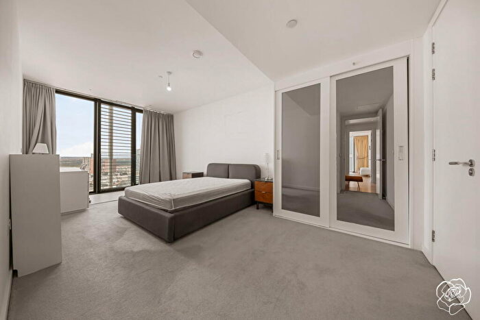 3 Bedroom Apartment For Sale In Stratosphere Tower, Great Eastern Road, Stratford, E15