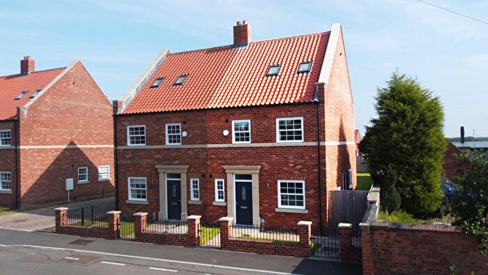 4 Bedroom Semi-Detached House For Sale In High Street, Elkesley, Retford, DN22