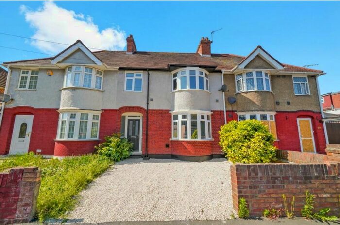 3 Bedroom Terraced House To Rent In Roseville Avenue, Hounslow, TW3