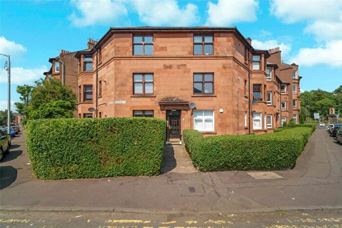 2 Bedroom Flat For Sale In Brisbane Street, Cathcart, Glasgow, G42