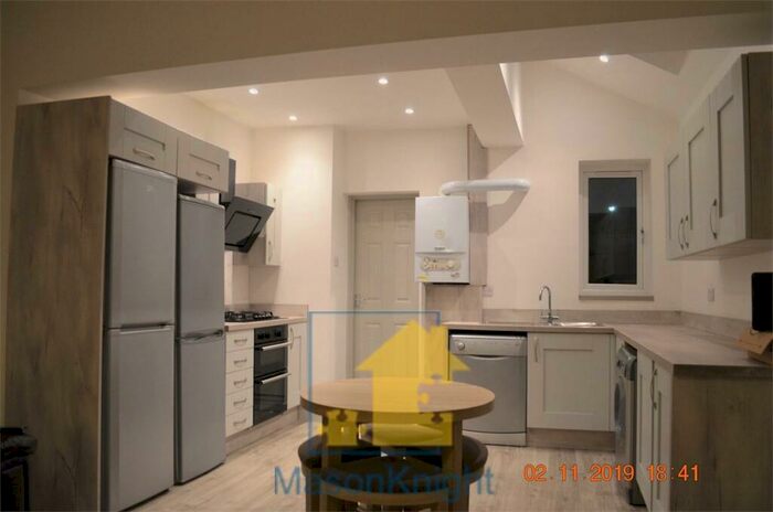 6 Bedroom Terraced House To Rent In Katie Road Selly Oak, B29