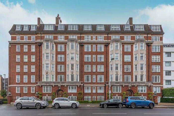 3 Bedroom Flat To Rent In Onslow Square, South Kensington, SW7