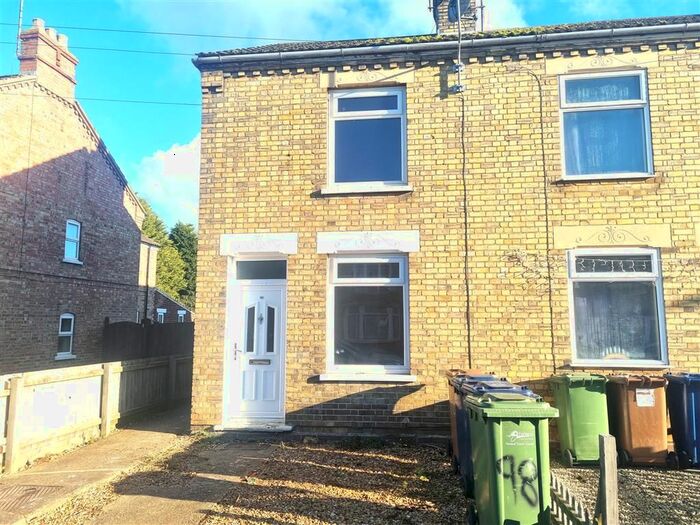 2 Bedroom End Of Terrace House To Rent In Osborne Road, Wisbech, PE13