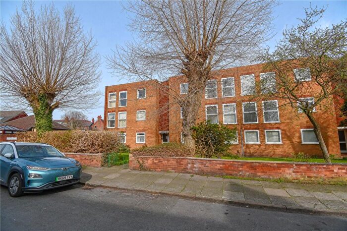 2 Bedroom Flat For Sale In Imperial Avenue, Wallasey, Wirral, CH45
