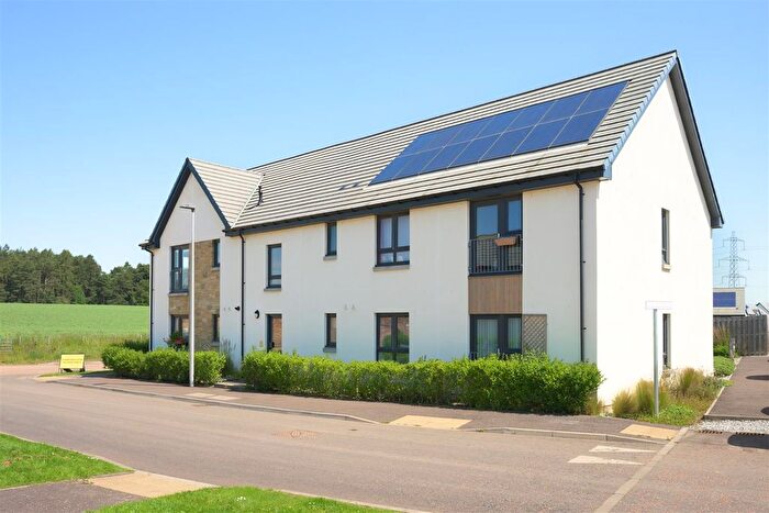 2 Bedroom Flat For Sale In Geddes Avenue, Perth, PH1