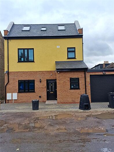 3 Bedroom End Of Terrace House To Rent In South Road, Chadwell Heath, RM6