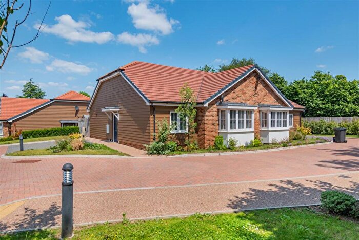 2 Bedroom Retirement Property For Sale In Genn Park, Boughton Monchelsea, Maidstone, ME17
