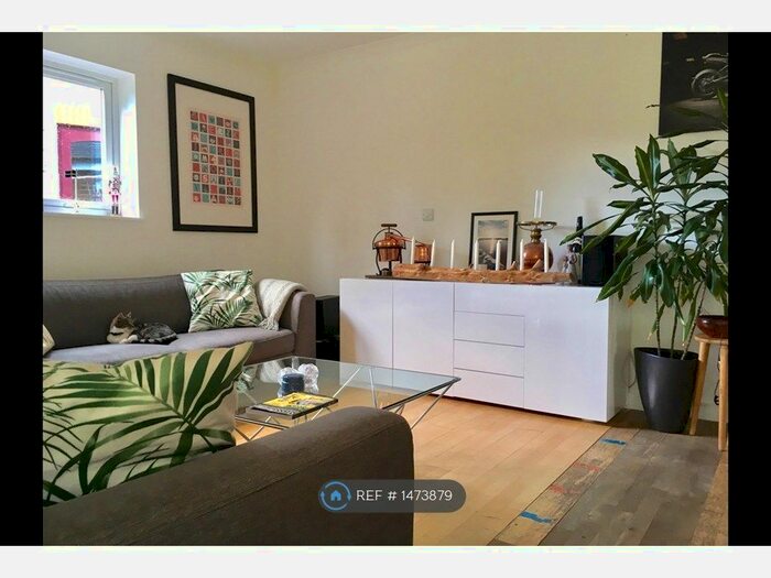 2 Bedroom Detached House To Rent In Bury Street West, London, N9