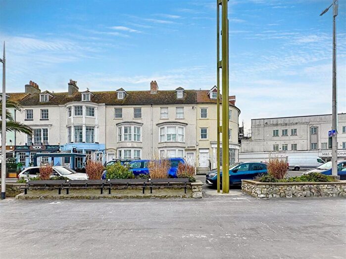 Studio For Sale In The Esplanade, Weymouth, DT4