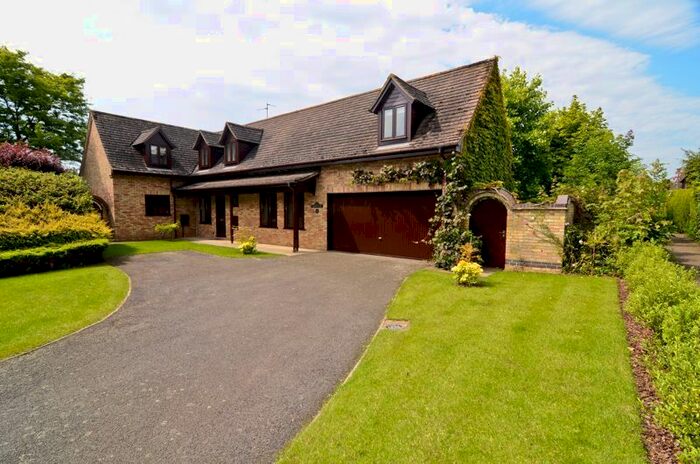 5 Bedroom Detached House To Rent In Woburn Close, Longthorpe, Peterborough, PE3