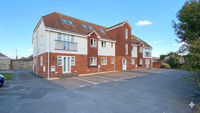 2 Bedroom Flat For Sale In Penhill Mews, Penhill Road, Lancing, West Sussex, BN15