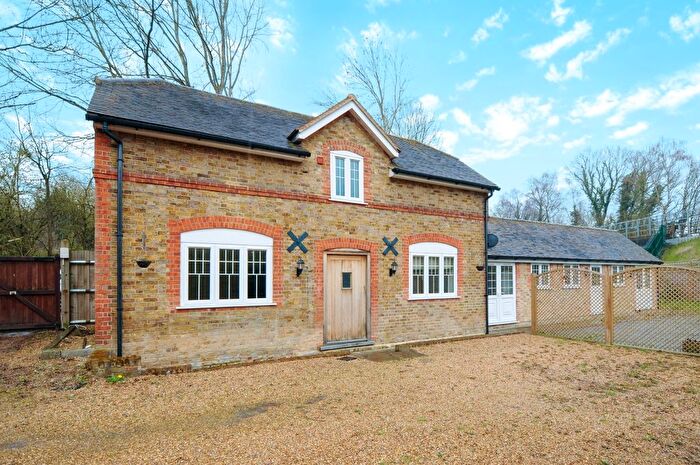 3 Bedroom Detached House To Rent In Lavrock Lane, Scots Hill Croxley Green, WD3