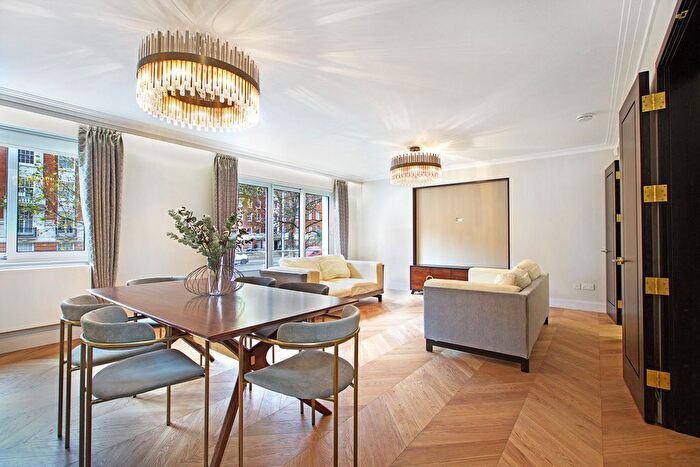 3 Bedroom Flat To Rent In Princes Gate, London, SW7