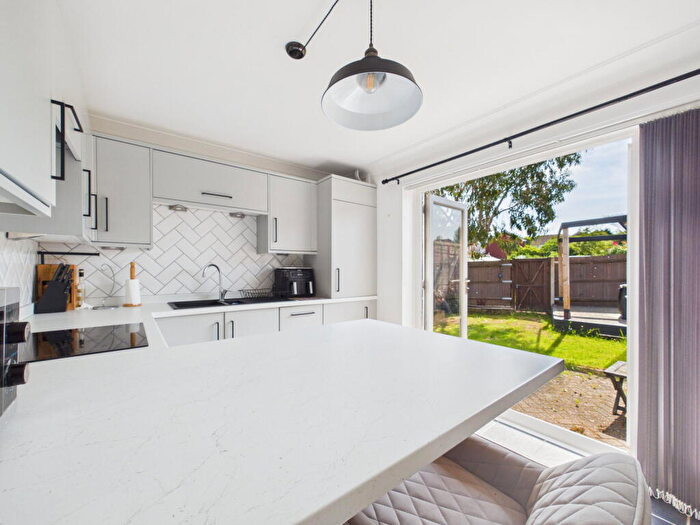 2 Bedroom End Of Terrace House For Sale In Ritch Road, Snodland, ME6