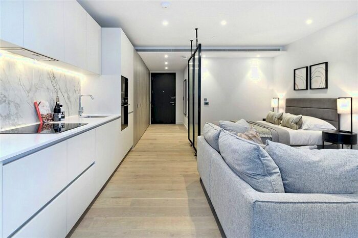 Studio To Rent In Water Street, Canary Wharf, London, Gx, E14