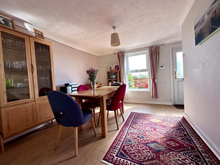 2 Bedroom Detached House For Sale In Station Road, Littleport, Ely, Cambridgeshire, CB6