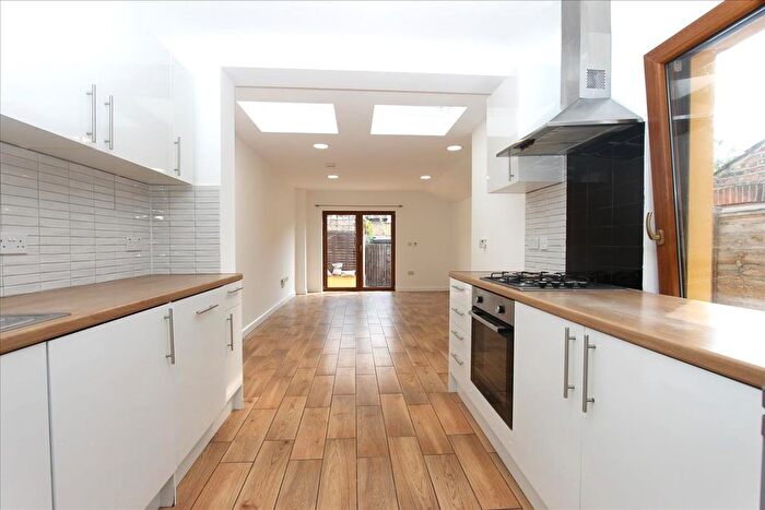 3 Bedroom Flat To Rent In Winchester Road, London, N9