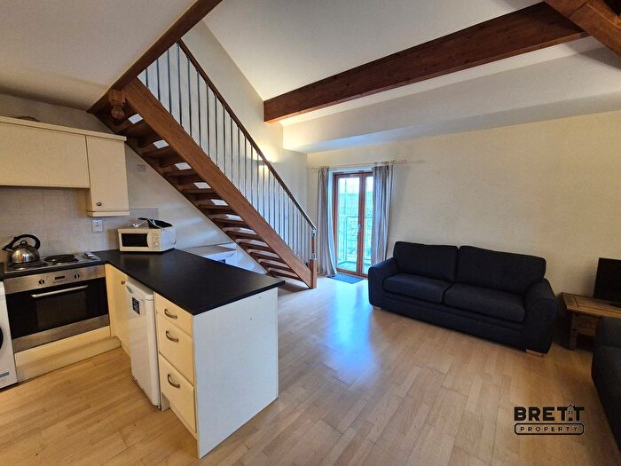2 Bedroom Flat To Rent In Temeraire House, Nelson Quay, Milford Haven, SA73