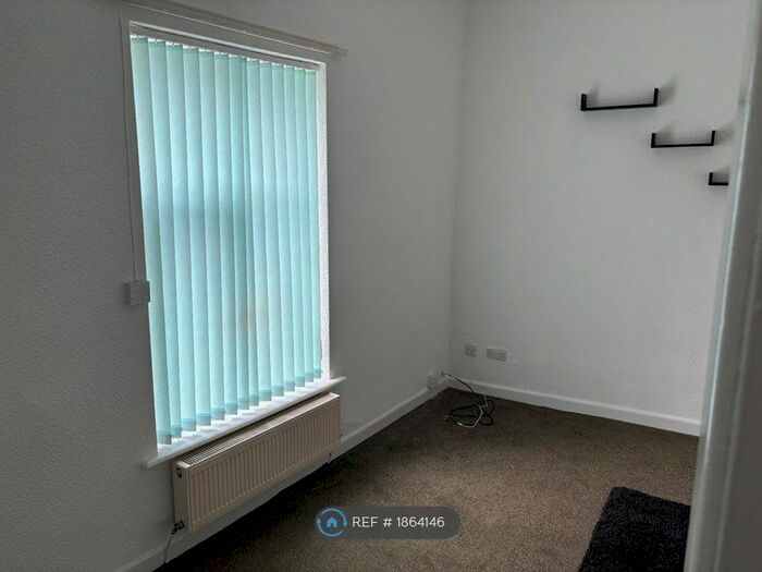 1 Bedroom Flat To Rent In Burton Street, Rishton, Blackburn, BB1
