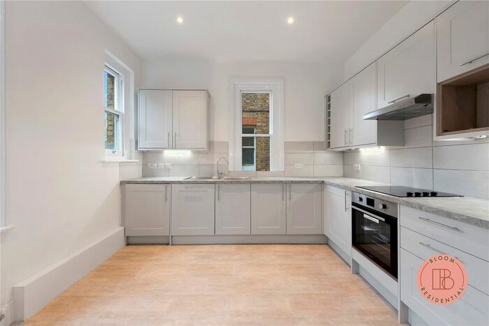 3 Bedroom Flat To Rent In Castellain Mansions, Castellain Road, Maida Vale, London, W9