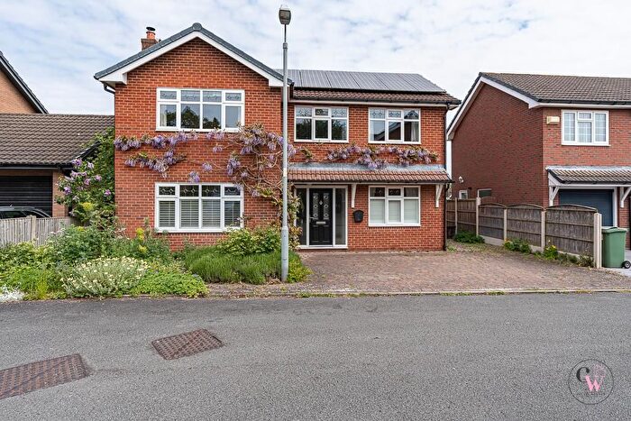 4 Bedroom Detached House For Sale In Grosvenor Court, Winsford, CW7