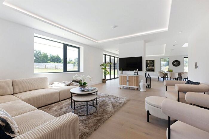 5 Bedroom Detached House For Sale In Lock House, Courtlands Park, Banstead, Surrey, SM7