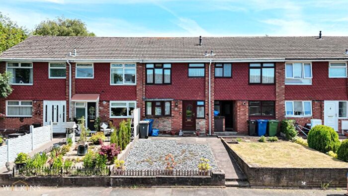 3 Bedroom Terraced House For Sale In Eliot Close, Tamworth, Staffordshire, B79