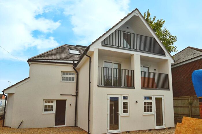 1 Bedroom Apartment To Rent In Frogmore, Frogmore, AL2