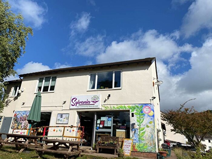 2 Bedroom Flat To Rent In Sylvania Drive, Exeter, EX4