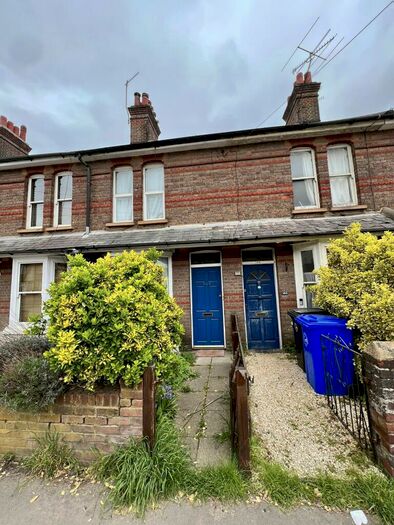 3 Bedroom House To Rent In Bellingdon Road, Chesham, HP5