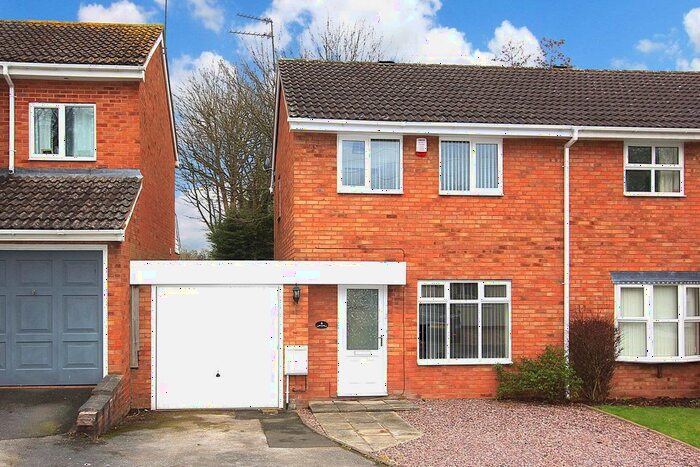 3 Bedroom Semi-Detached House To Rent In Birch Coppice, Wombourne, Wolverhampton, WV5