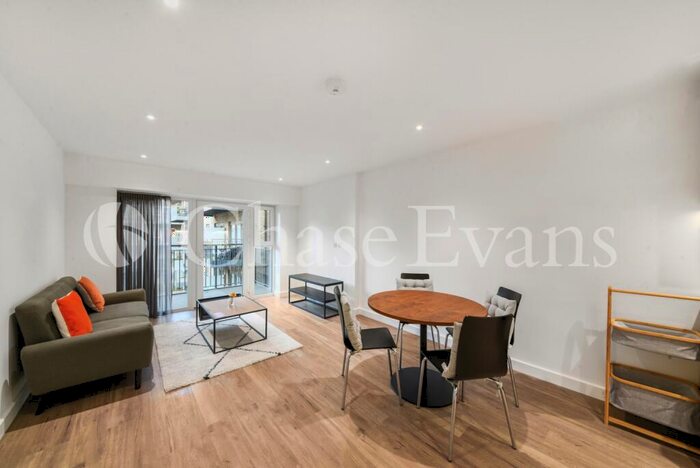 1 Bedroom Flat To Rent In Beaufort Square, Beaufort Park, Colindale, London, NW9