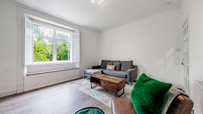 1 Bedroom Flat For Sale In Croftbank Crescent, Bothwell, G71