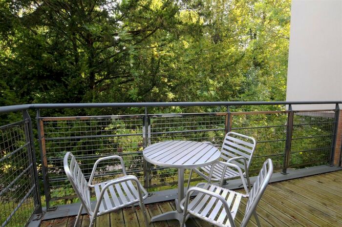 3 Bedroom Flat To Rent In Marston Road, Oxford, OX4
