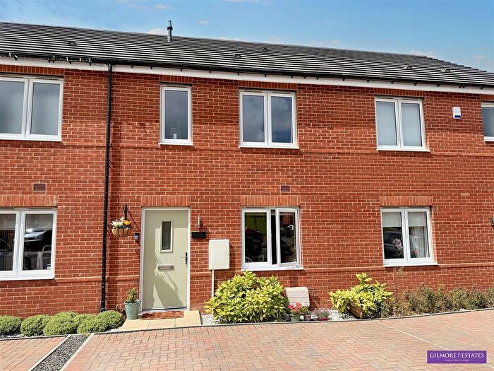 3 Bedroom Terraced House For Sale In Ashtree Avenue, High Spen, NE39