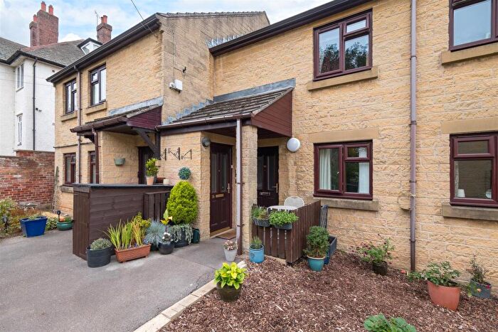 2 Bedroom Apartment For Sale In Severn Court, Broomhall, S10