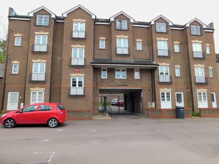 1 Bedroom Flat To Rent In Grove Road, Luton, Beds, LU1