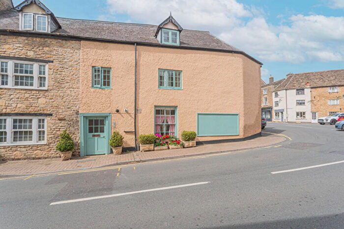 2 Bedroom Terraced House For Sale In Silver Street, Tetbury, GL8