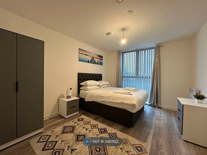 1 Bedroom Flat To Rent In Bevington Bush, Liverpool, L3