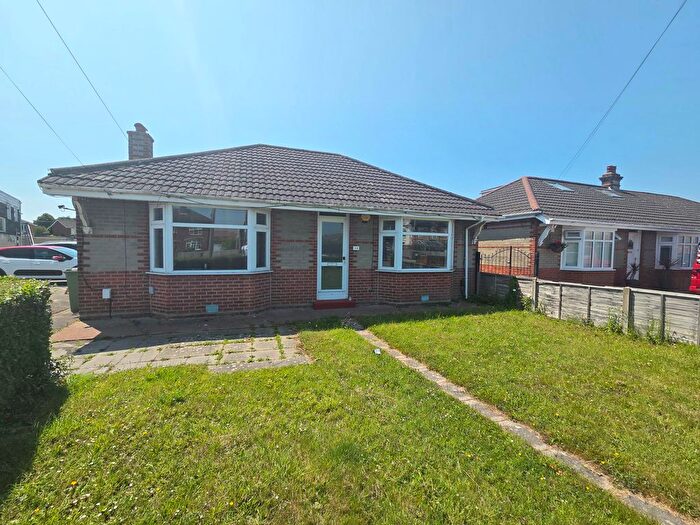 2 Bedroom Detached Bungalow To Rent In Titchfield Road, Stubbington, Fareham, PO14