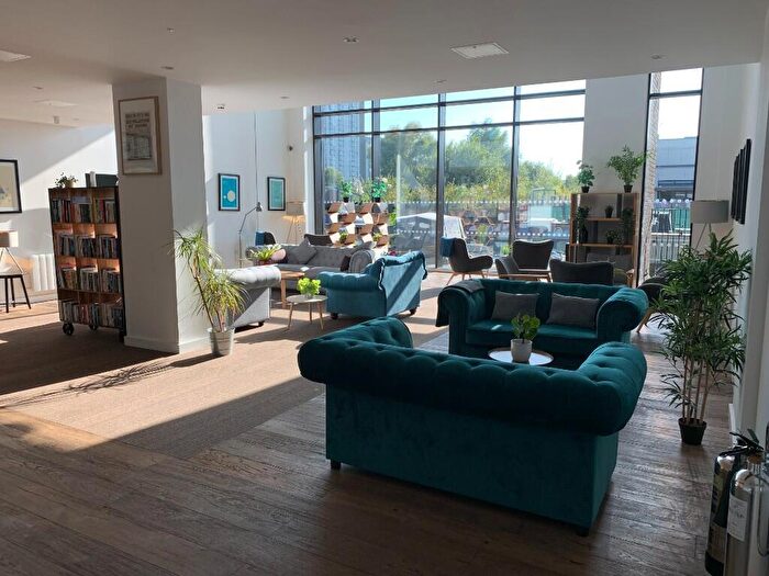 1 Bedroom Apartment To Rent In New Union Street, Manchester, Greater Manchester, M4