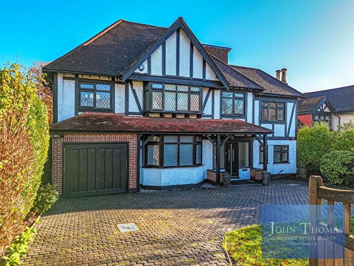 5 Bedroom Detached House For Sale In Monkhams Avenue, Woodford Green, Essex, IG8