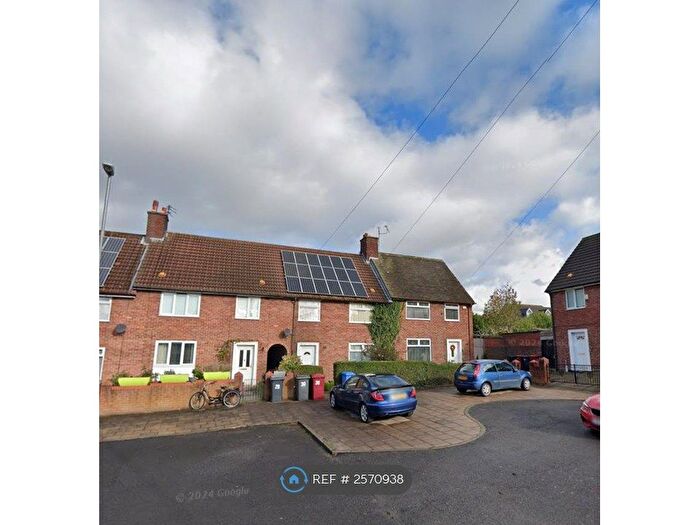 3 Bedroom Semi-Detached House To Rent In Lyme Close, Liverpool, L36